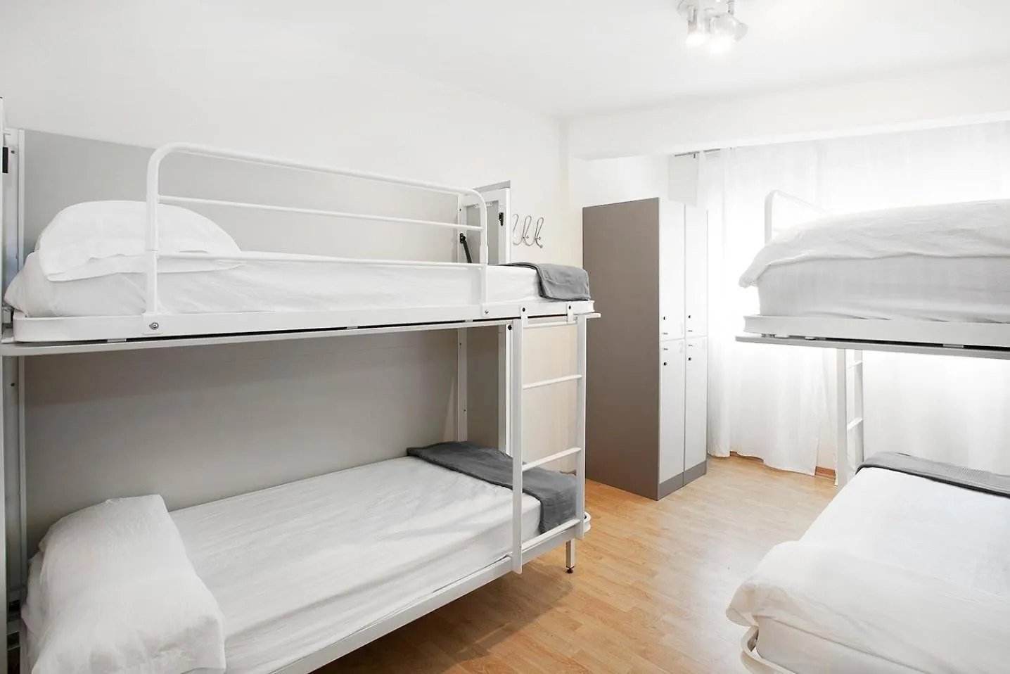 Sant Jordi Apartments Sagrada Familia Barcelone
