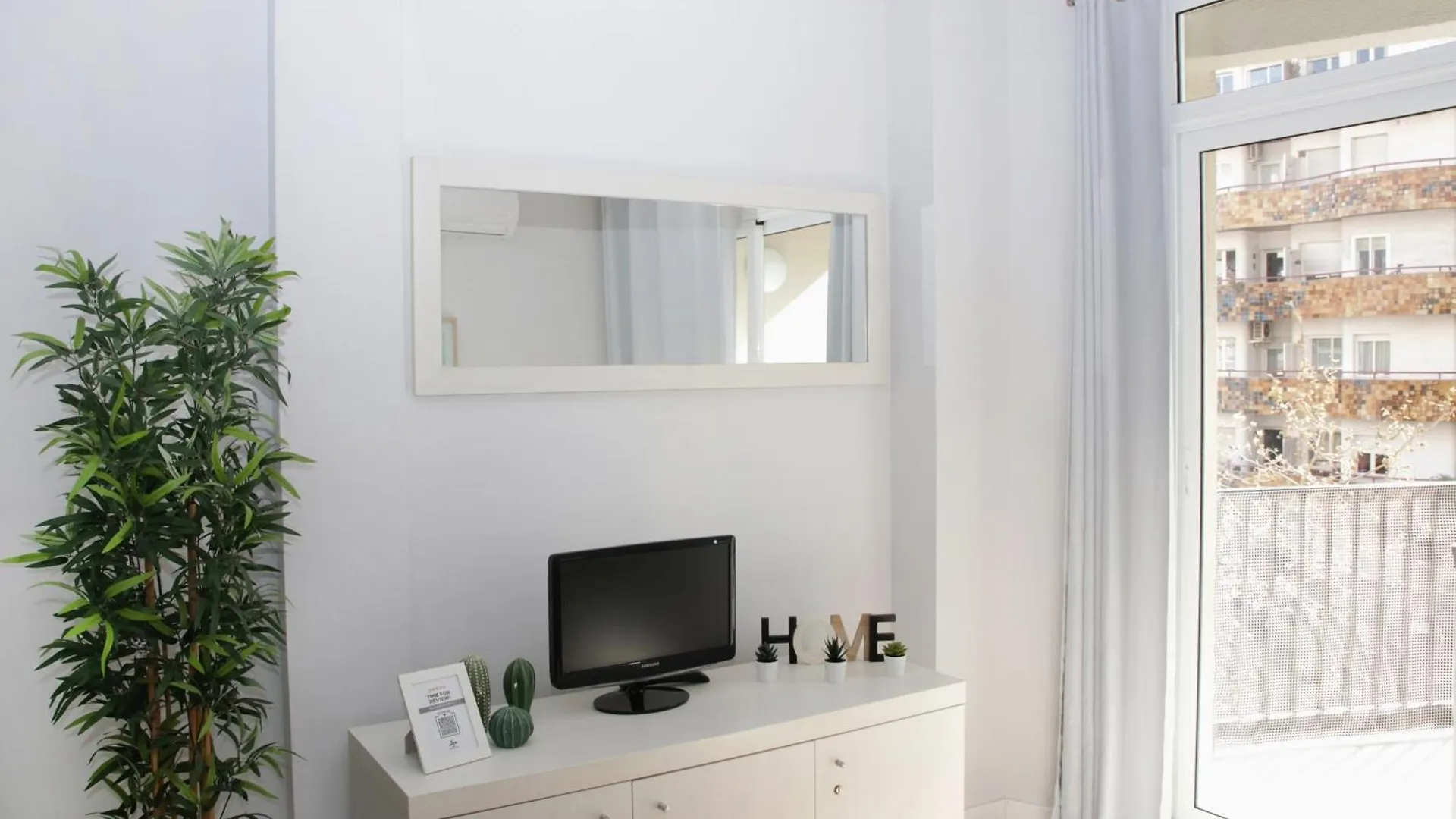Sant Jordi Apartments Sagrada Familia Barcelone